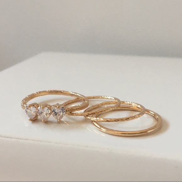 Cubic Zirconia Gold-plated 4 piece ring set - Picture 3 of 3